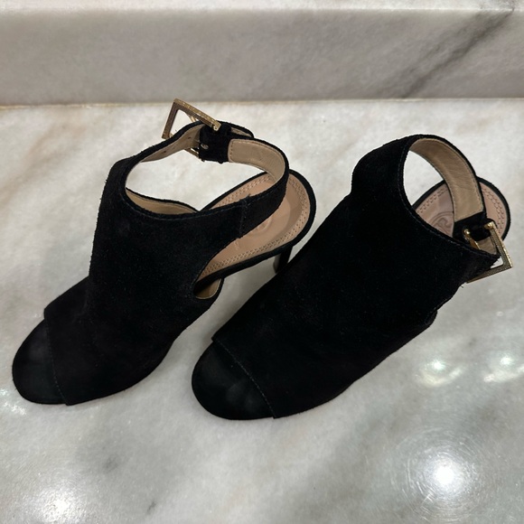 Tory Burch Black Suede Heels - Picture 5 of 8